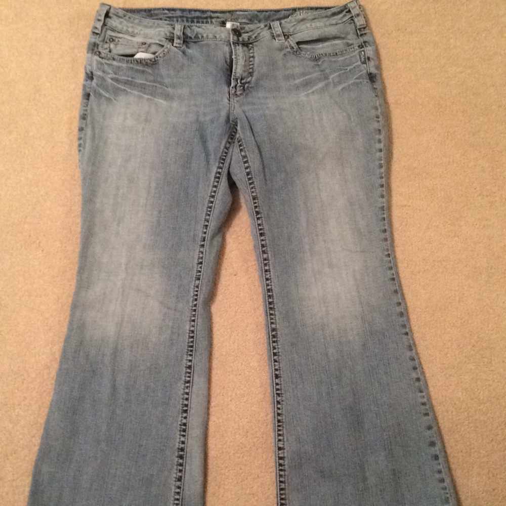 Silver Jeans Aiko Bootcut Jeans